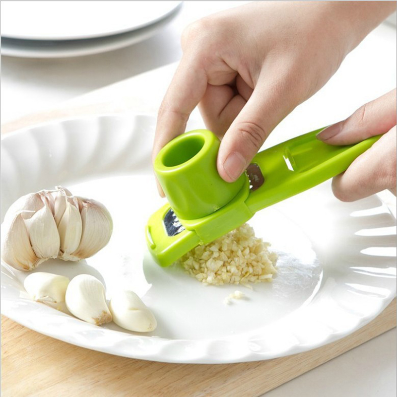 Kitchen Gadgets Small - 1 confezione mini smerigliatrice per aglio