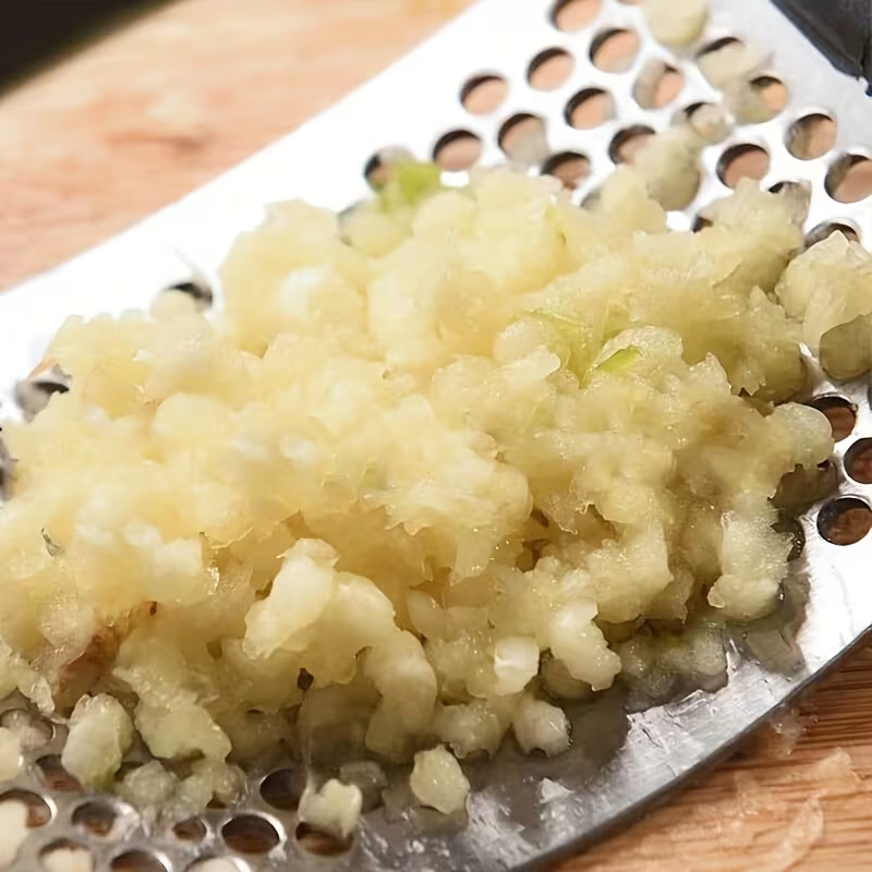 Schiaccia Aglio, Pressa Aglio  - Kitchen Gadgets Useful recensione e prezzo