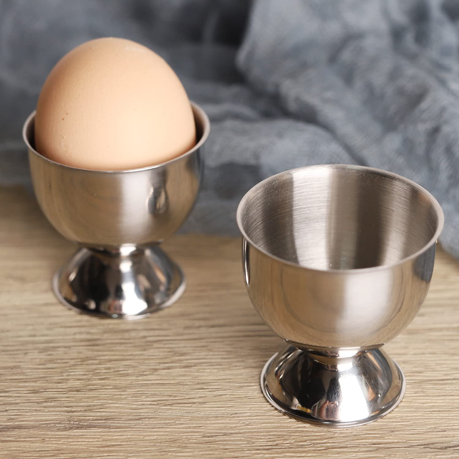 Set di tazze per uova in accia - Kitchen Gadgets To Gift recensione e prezzo
